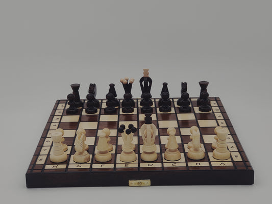 jeu d’échecs Touriste en bois pliable format voyage, stratégie et cadeau élégant