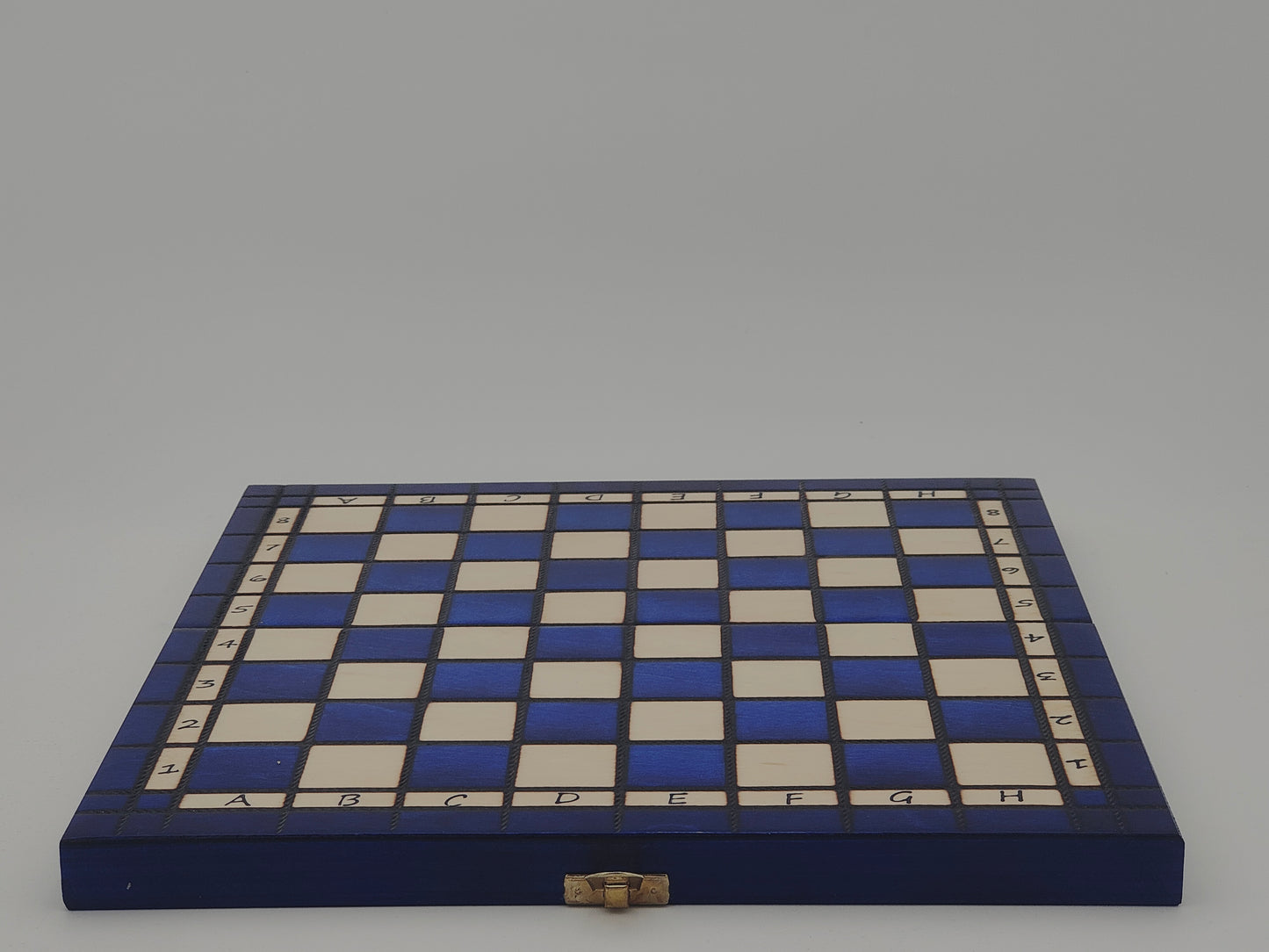 jeu d’échecs Touriste en bois pliable format voyage, stratégie et cadeau élégant