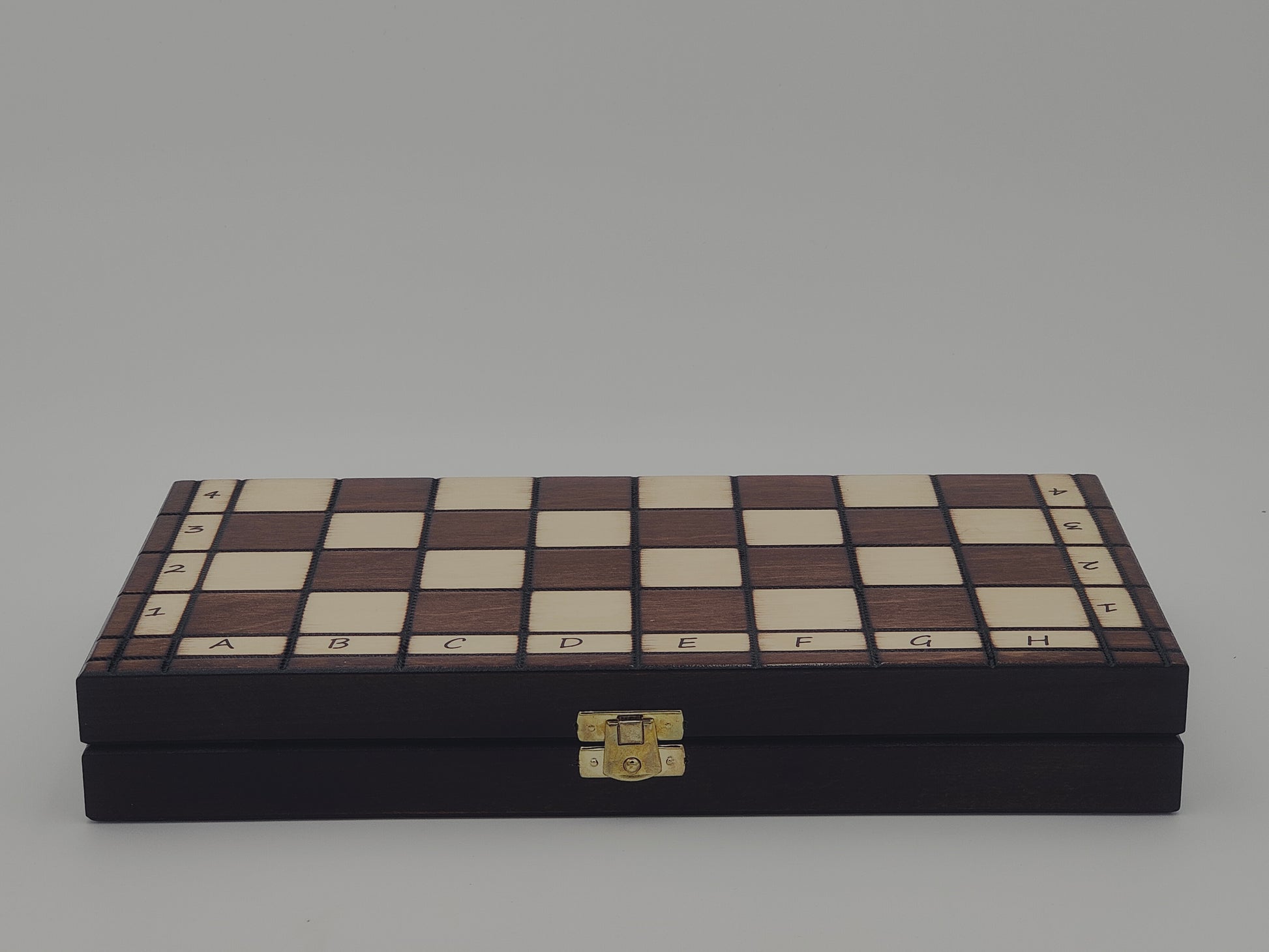 jeu d’échecs Touriste en bois pliable format voyage, stratégie et cadeau élégant