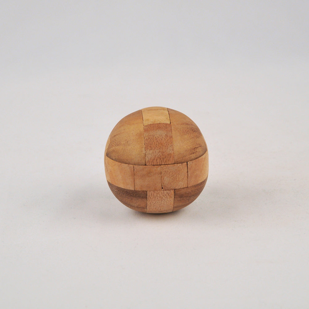 casse-tête ballon de foot en bois niveau 3, objet déco et cadeau pour amateur de sport