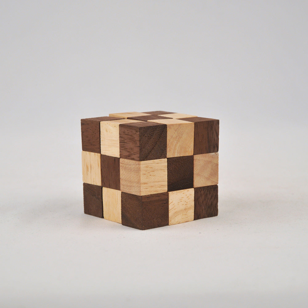 Cube serpent - Taille M casse-tête en bois niveau 3, défi logique ado adulte à partager
