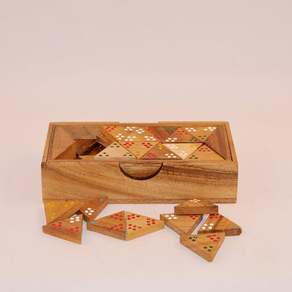 jeu Triomino en bois pour famille et soirée, stratégie accessible et conviviale