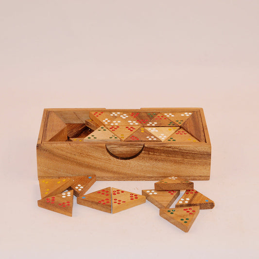 jeu Triomino en bois pour famille et soirée, stratégie accessible et conviviale